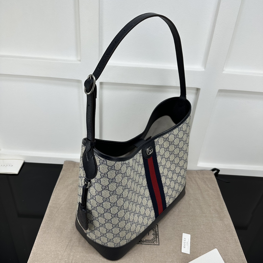 Gucci Satchel Bags